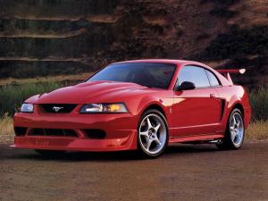 Ford Mustang SVT Cobra R 2000 года